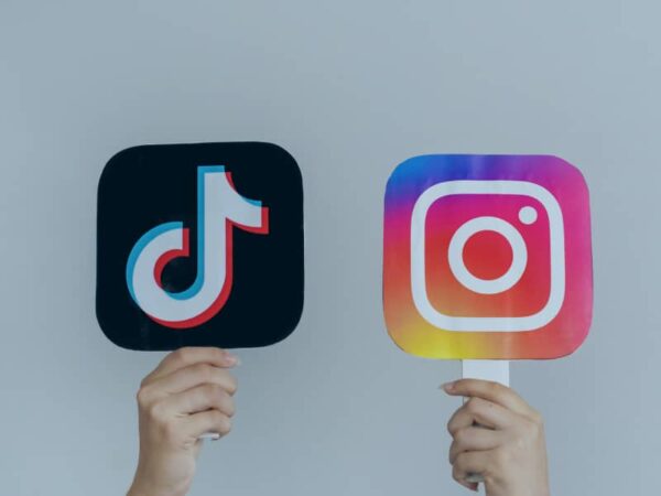 باقة إنستغرام + تيك توك